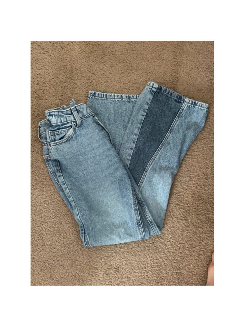 SO Girls Two-Tone Flare Leg Jeans Wash Blue Denim Size 10 High Waisted.J-72